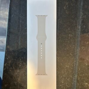 Brand new never opened Apple Watch starlight SE 3 band